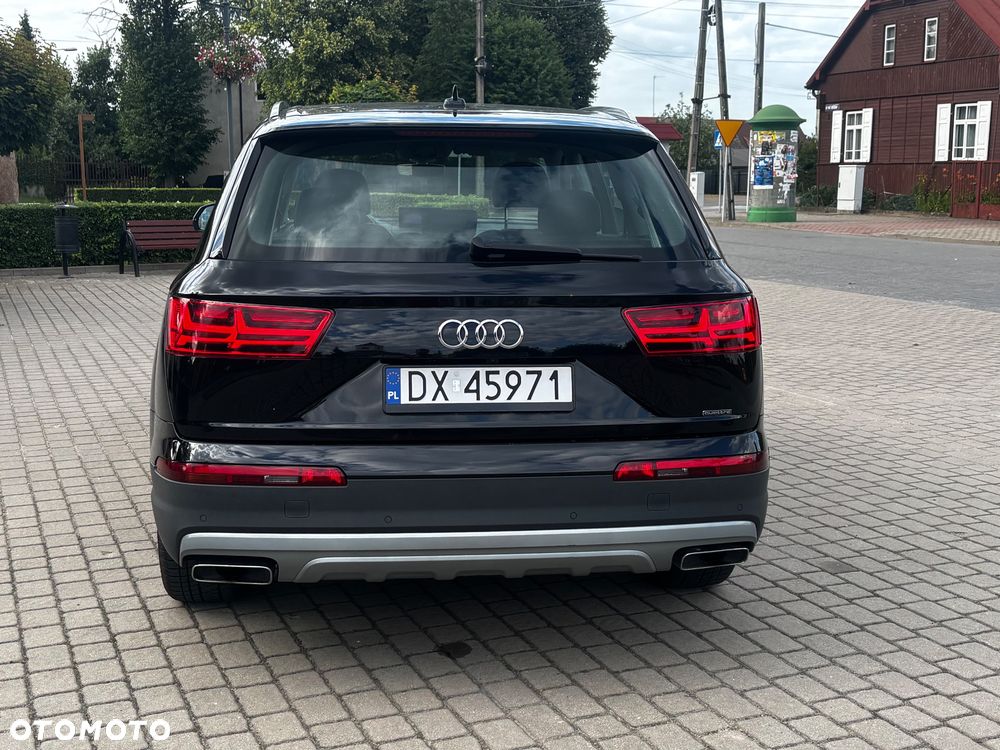 Audi Q7 - 9