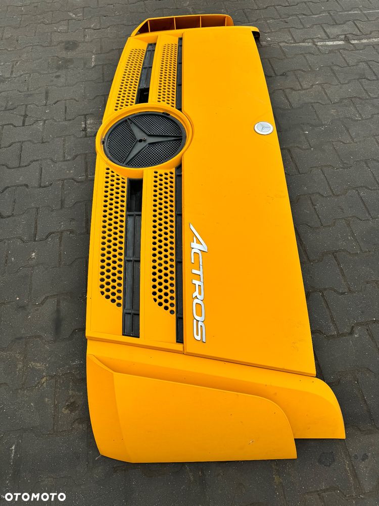 Kompletna maska, atrapa, antrapa, grill, policzki Mercedes Actros - 5