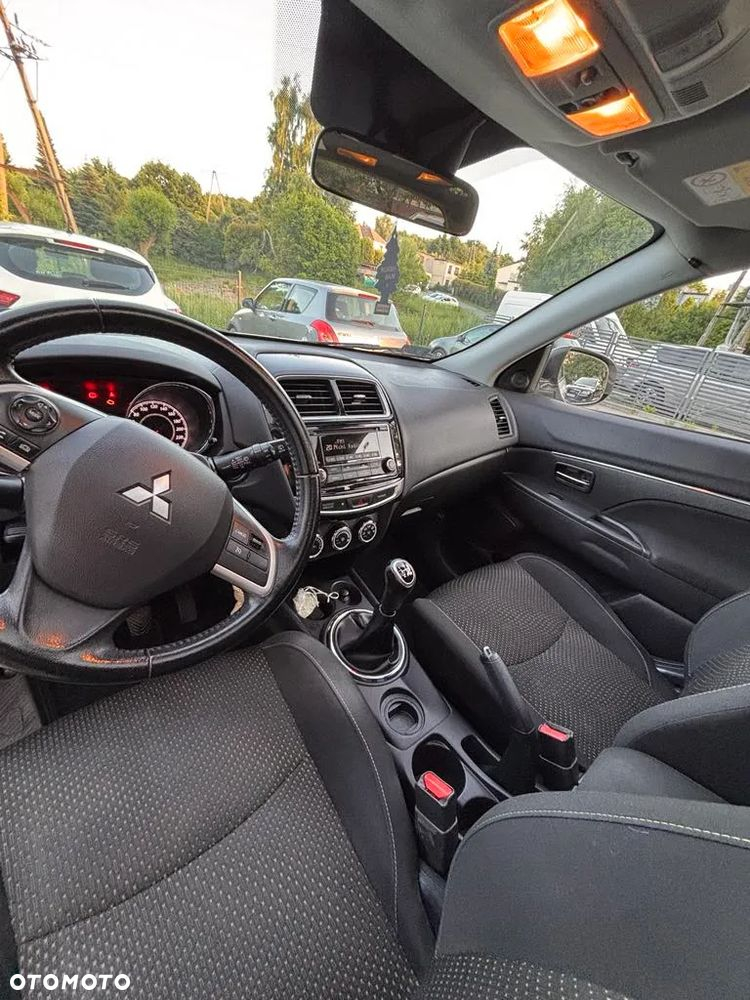 Mitsubishi ASX 1.6 Blue Sky Edition - 17