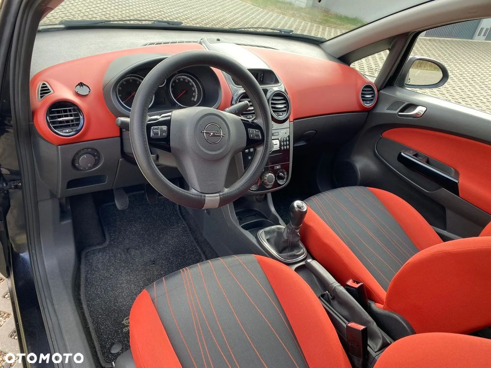 Opel Corsa - 33
