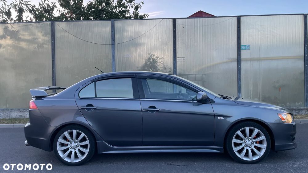 Mitsubishi Lancer 1.8 Intense - 8