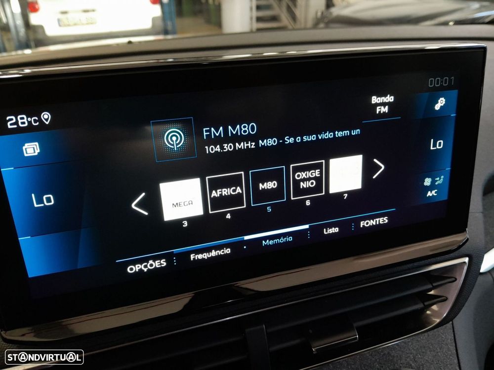 Peugeot 5008 1.2 PureTech Allure Pack EAT8 - 18