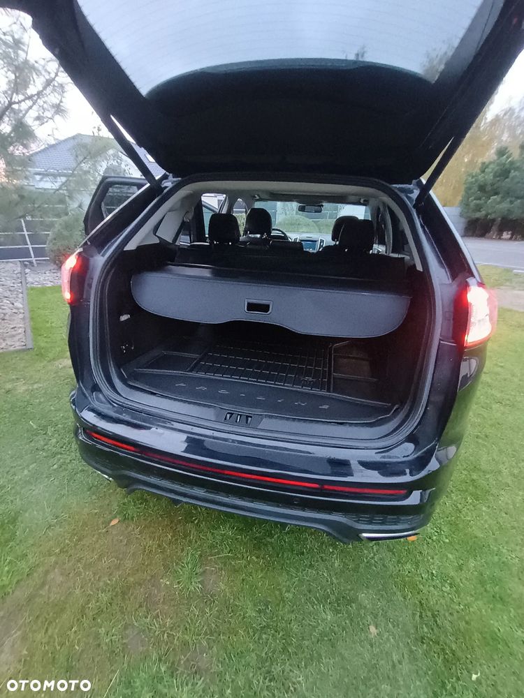 Ford Edge - 8