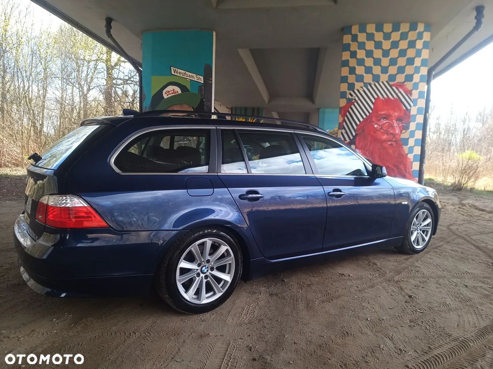 BMW Seria 5 520d - 2