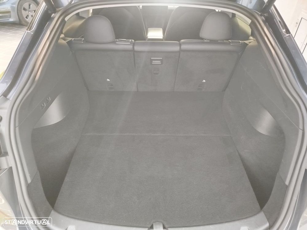 Tesla Model Y Long Range Tração Integral - 14