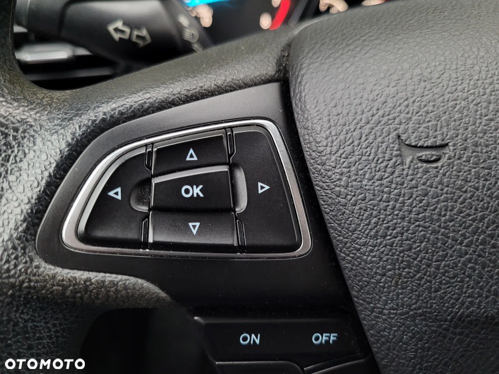 Ford Kuga 1.5 EcoBoost 4WD Trend - 17