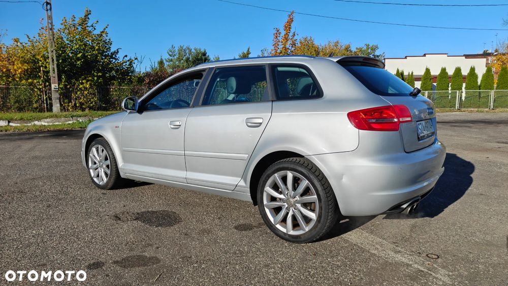 Audi A3 Sportback - 19
