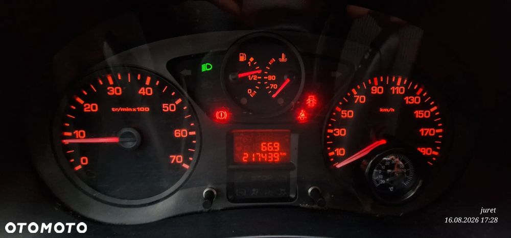 Citroën BERLINGO - 8