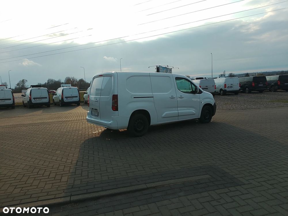Peugeot Partner Proace Berlingo Combo Doblo L2 Izoterma Chłodnia Salon PL półka Inox 3 osoby - 9