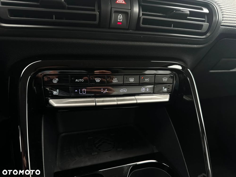 Citroën C3 Aircross 1.2 mHEV Max S&S eDCT6 - 12