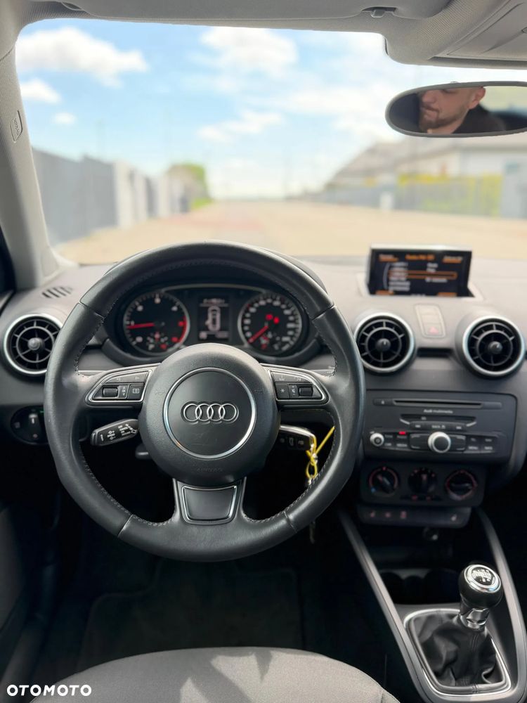 Audi A1 Sportback 1.6 TDI Ambition - 12