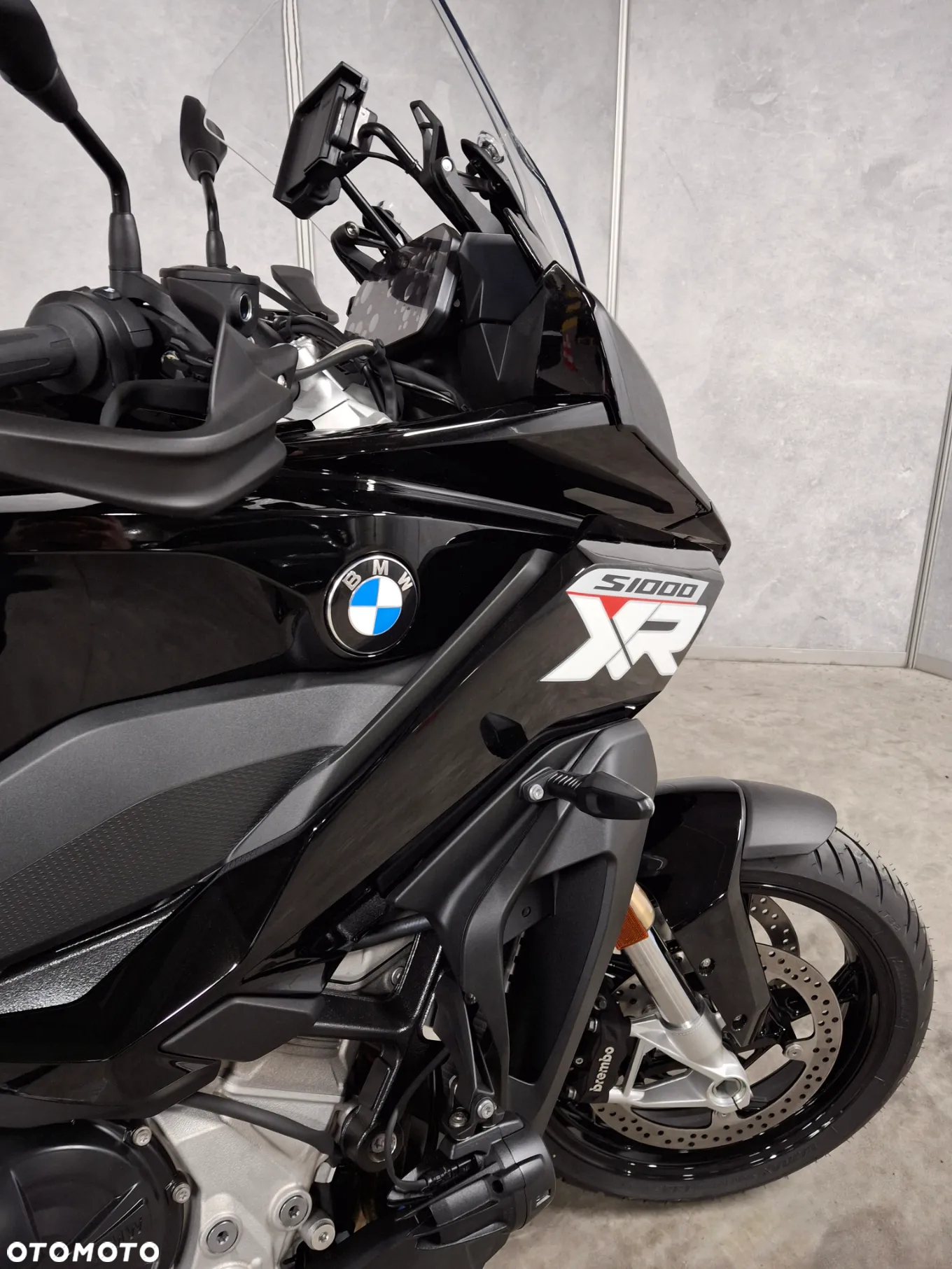 BMW XR - 7