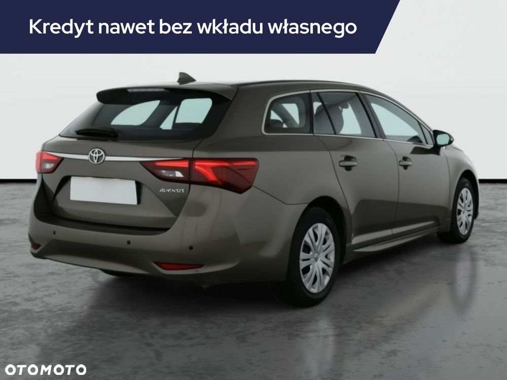 Toyota Avensis - 7