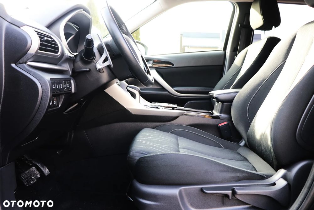 Mitsubishi Eclipse Cross 1.5 T-MIVEC ClearTec CVT 2WD Diamant Edition - 19