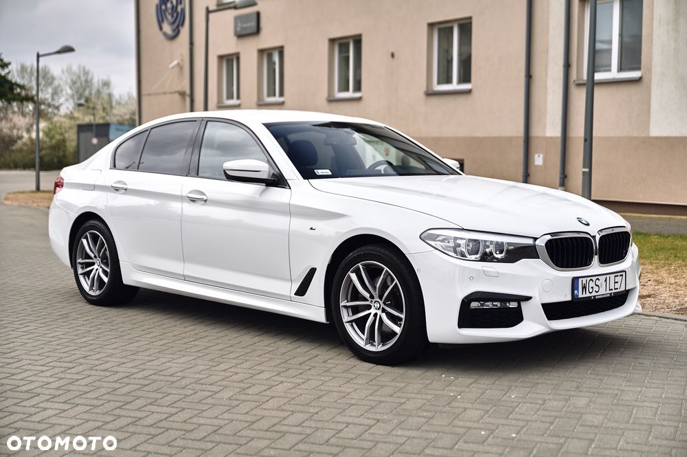 BMW Seria 5 520d xDrive - 15