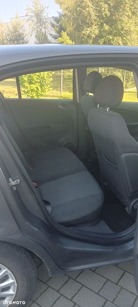 Opel Corsa - 4