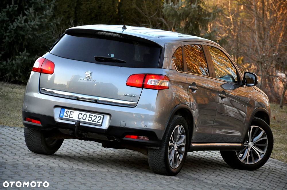 Peugeot 4008 - 14