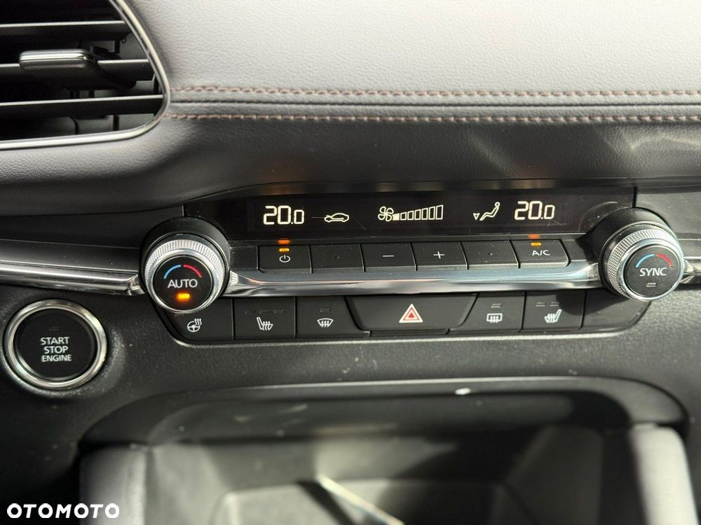 Mazda 3 e-SKYACTIV-X AWD 186 M HYBRID EXCLUSIVE-LINE - 25