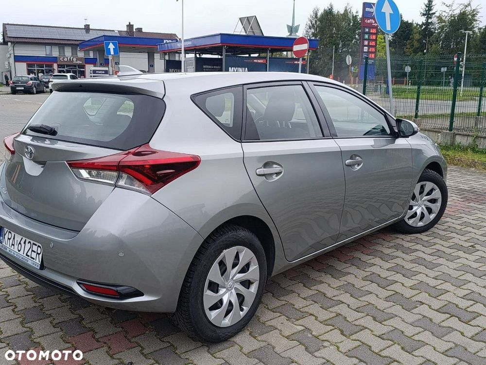 Toyota Auris 1.33 Dual-VVT-i Comfort - 7