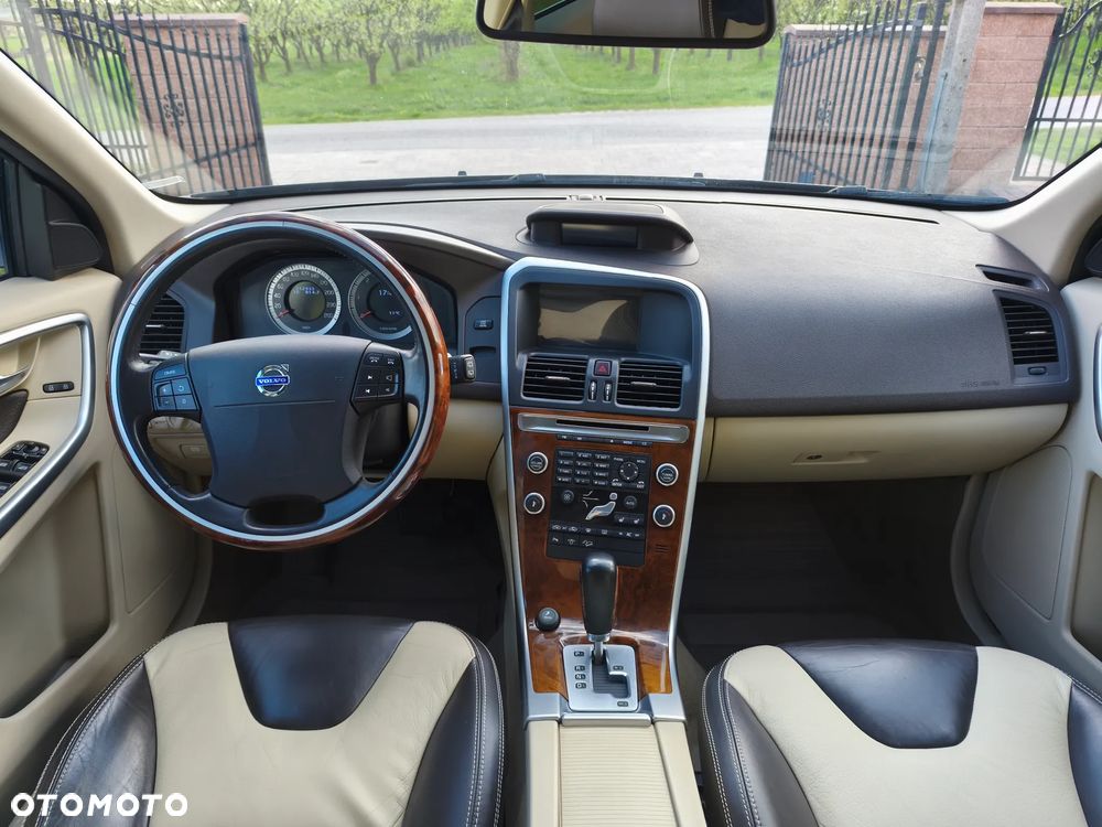 Volvo XC 60 2.4D AWD Summum - 25