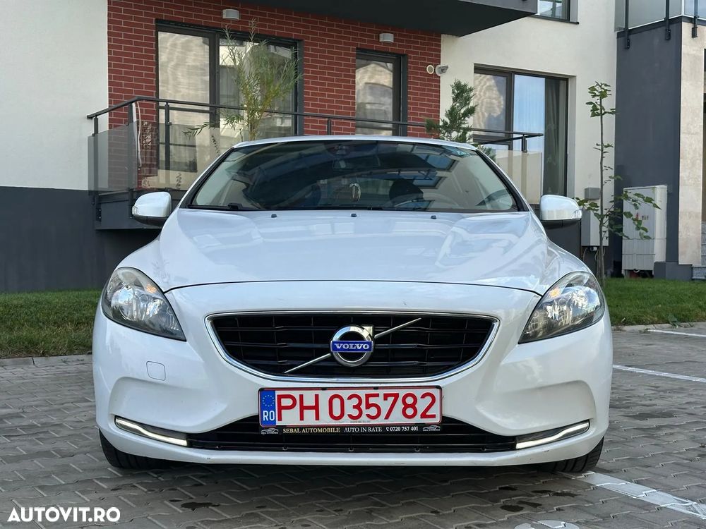 Volvo V40 Cross Country D2 Momentum - 3