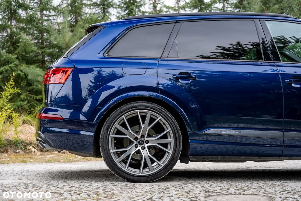 Audi Q7 - 18