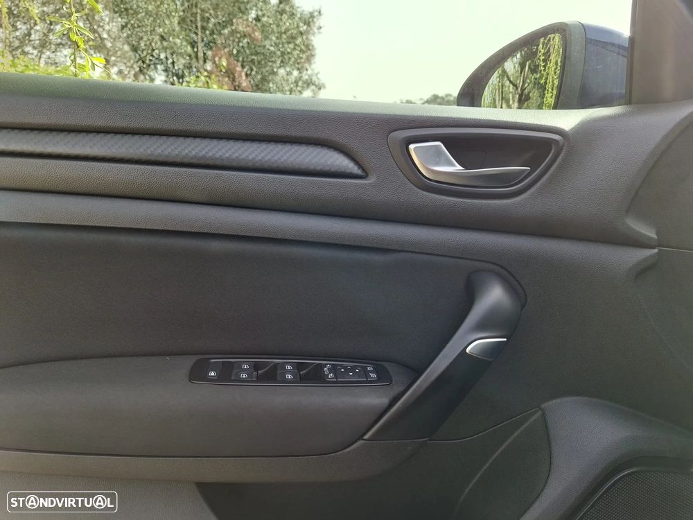 Renault Mégane - 25