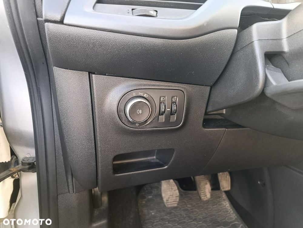 Opel Corsa - 13