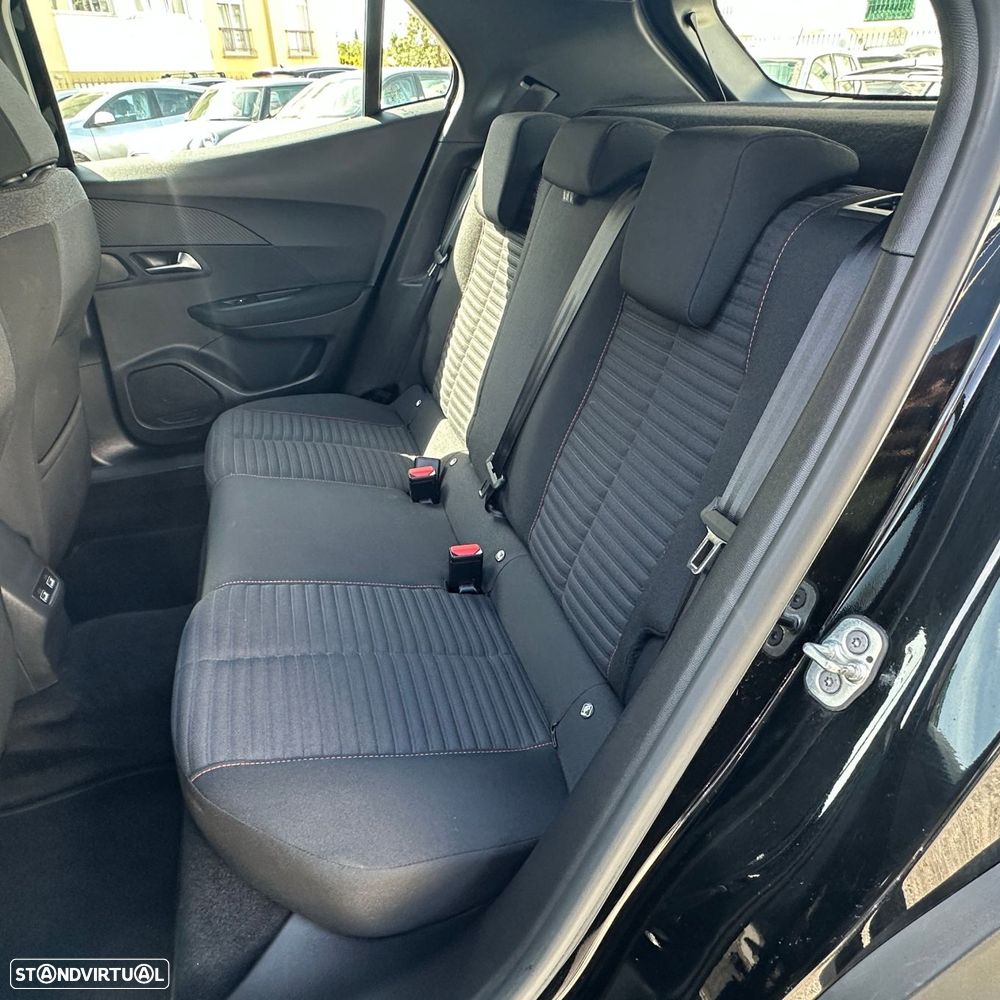 Peugeot e-2008 50 kWh Active Pack - 10