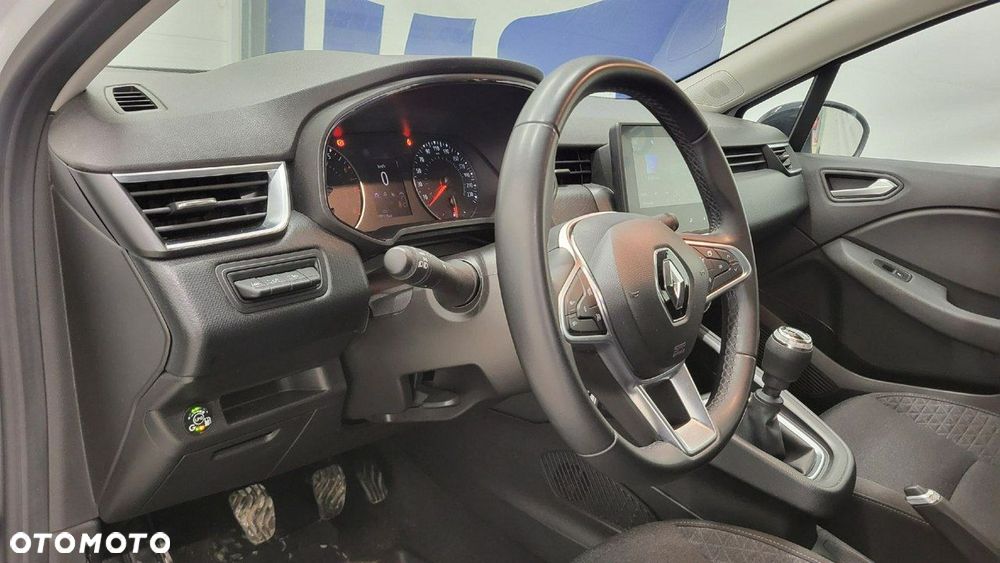 Renault Clio - 12