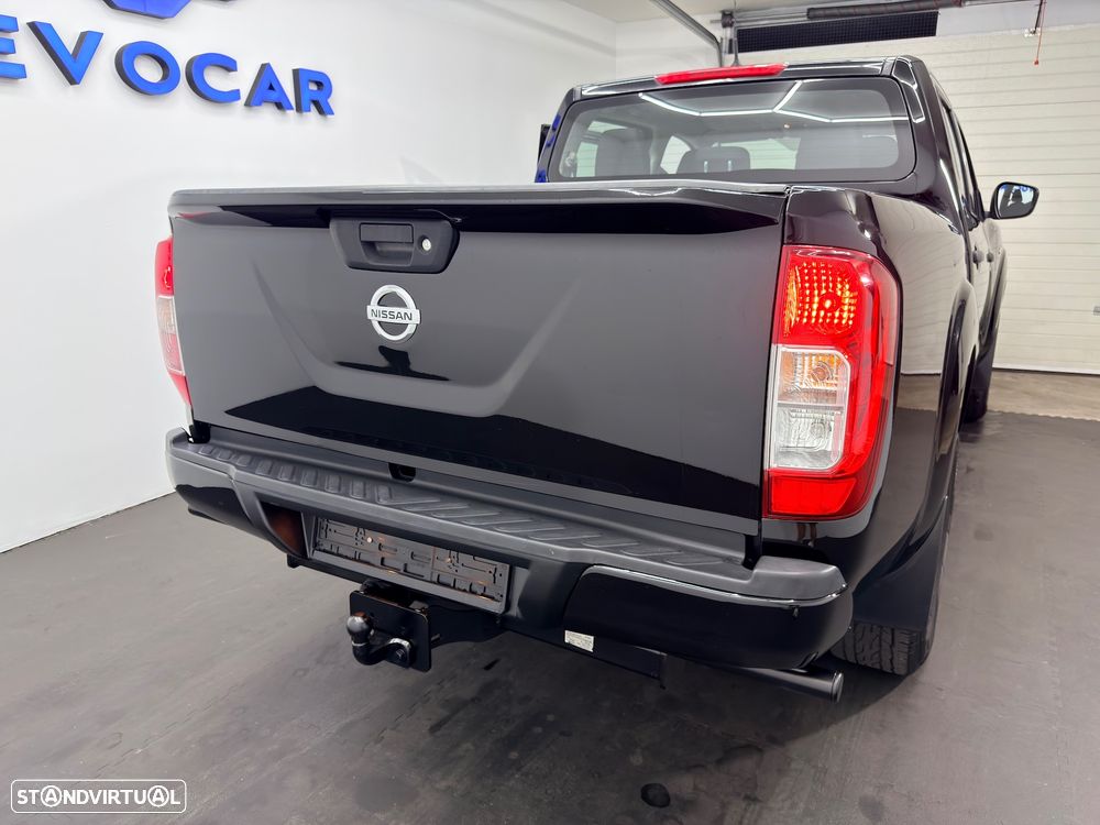 Nissan Navara 2.3 dCi CD 4WD Tekna - 34