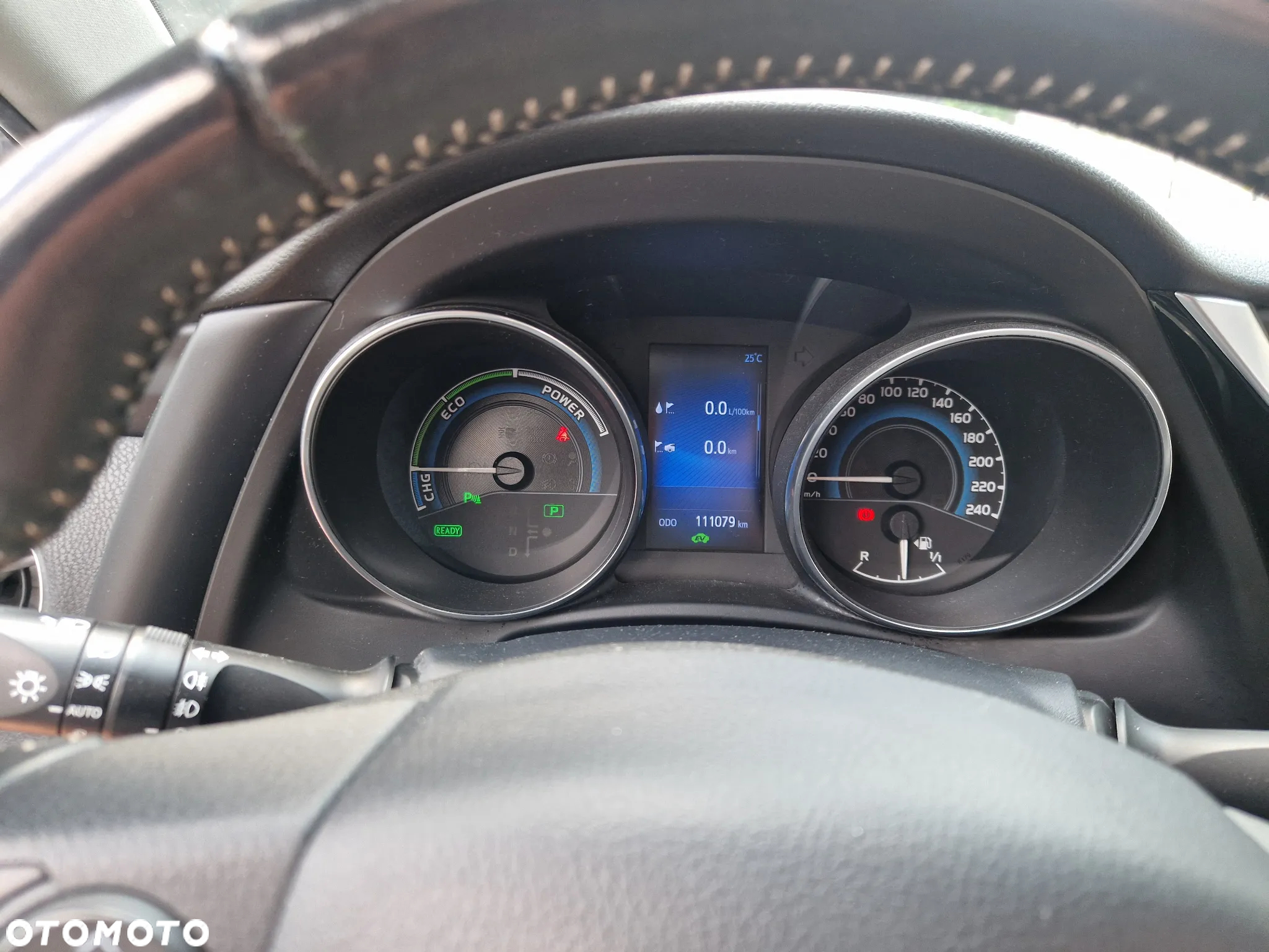 Toyota Auris Hybrid 135 Prestige - 10