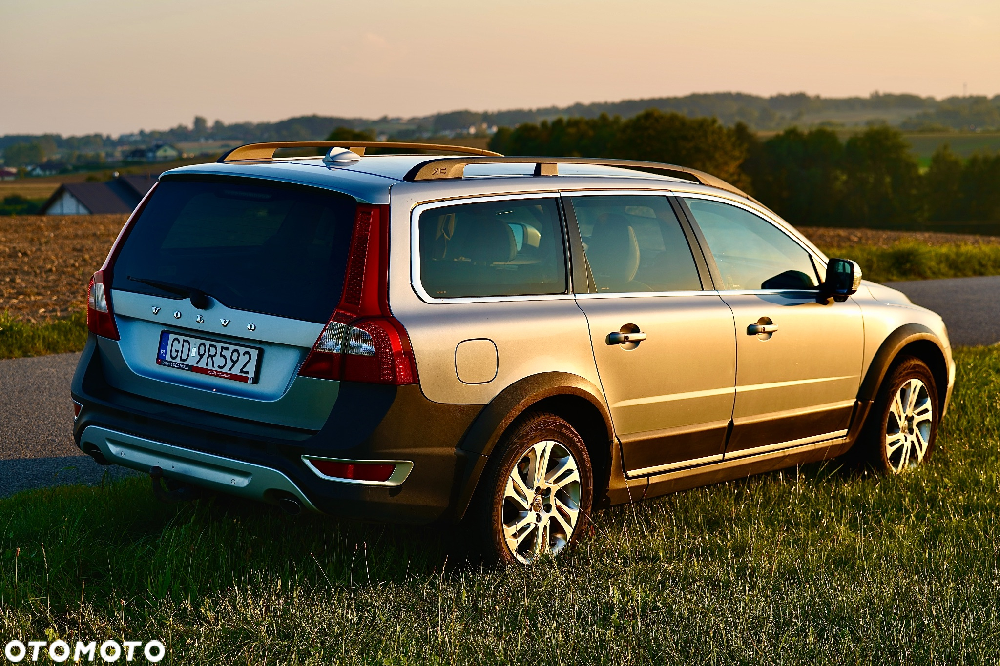Volvo XC 70 D5 AWD Summum - 3