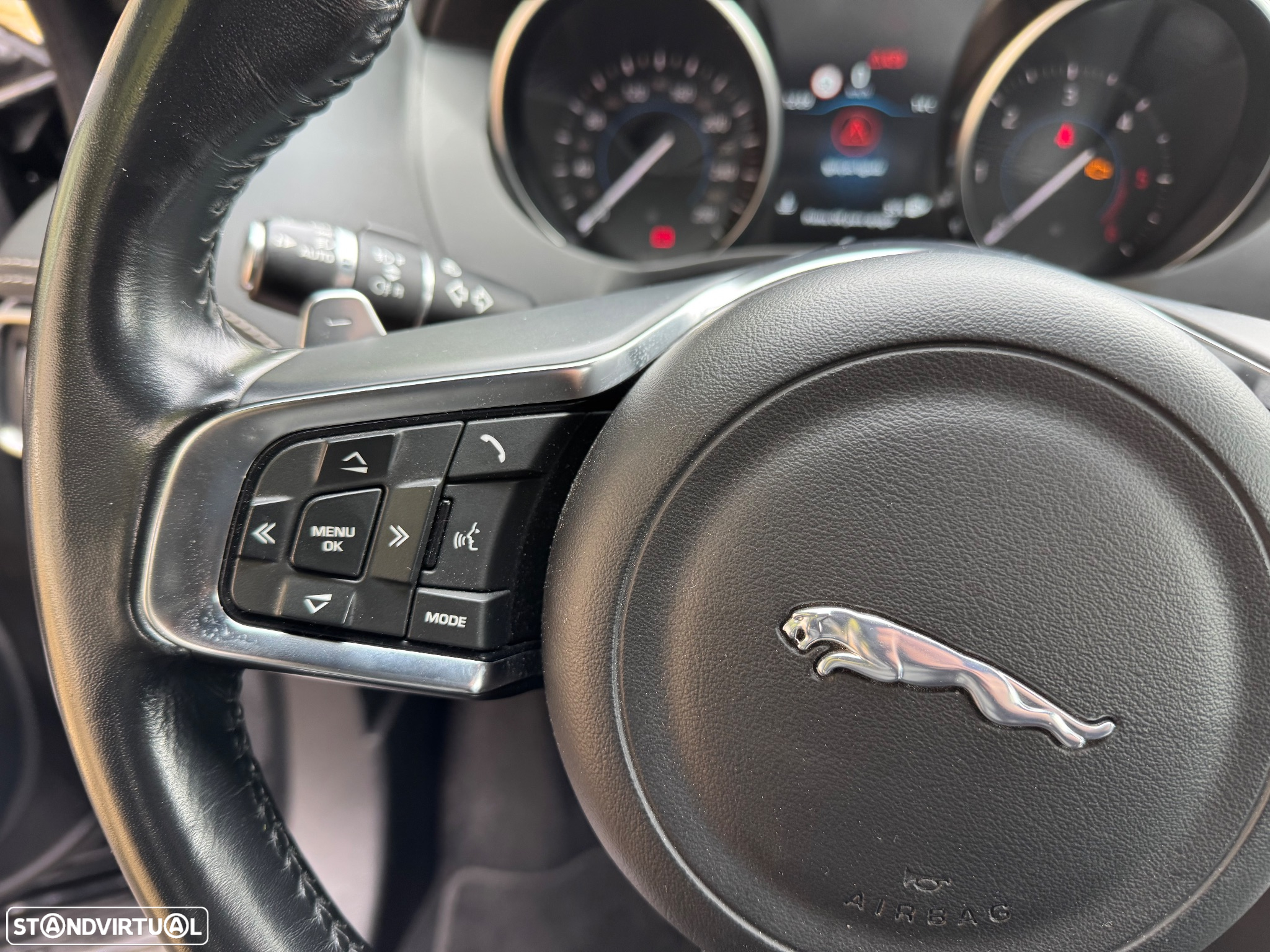 Jaguar F-Pace 2.0 i4D R-Sport AWD Aut. - 13