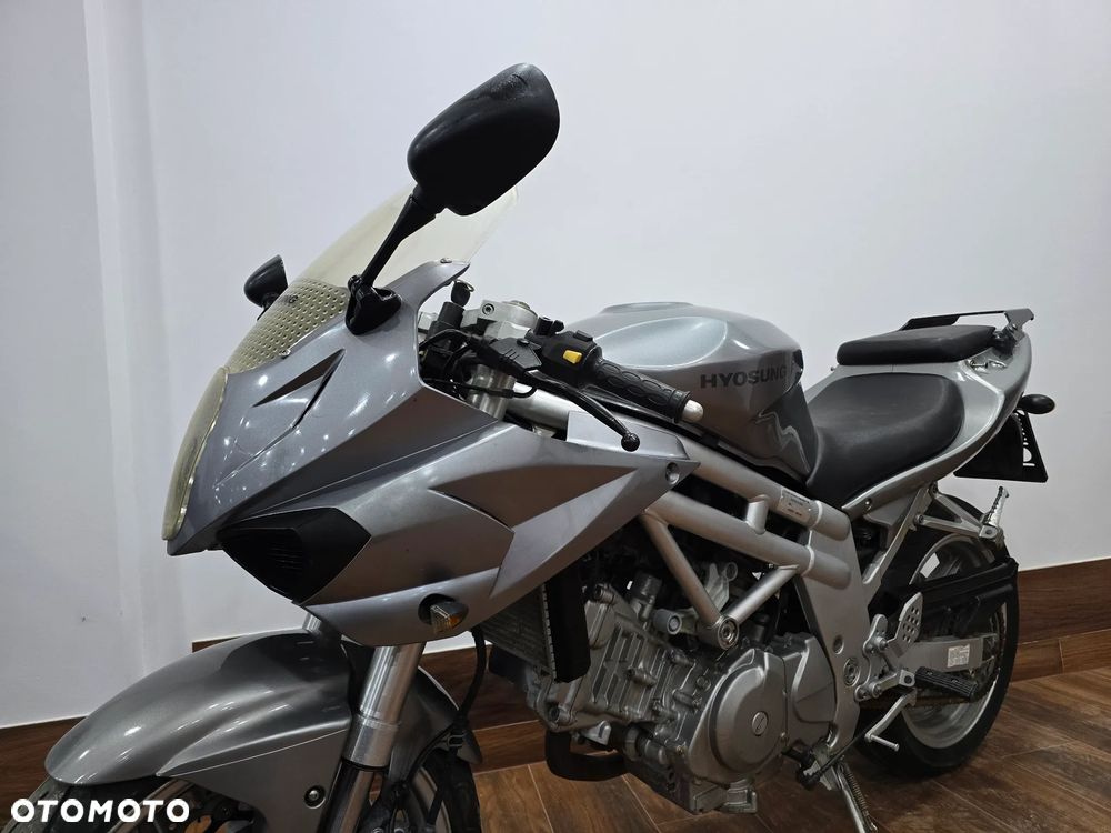 Hyosung GT - 5