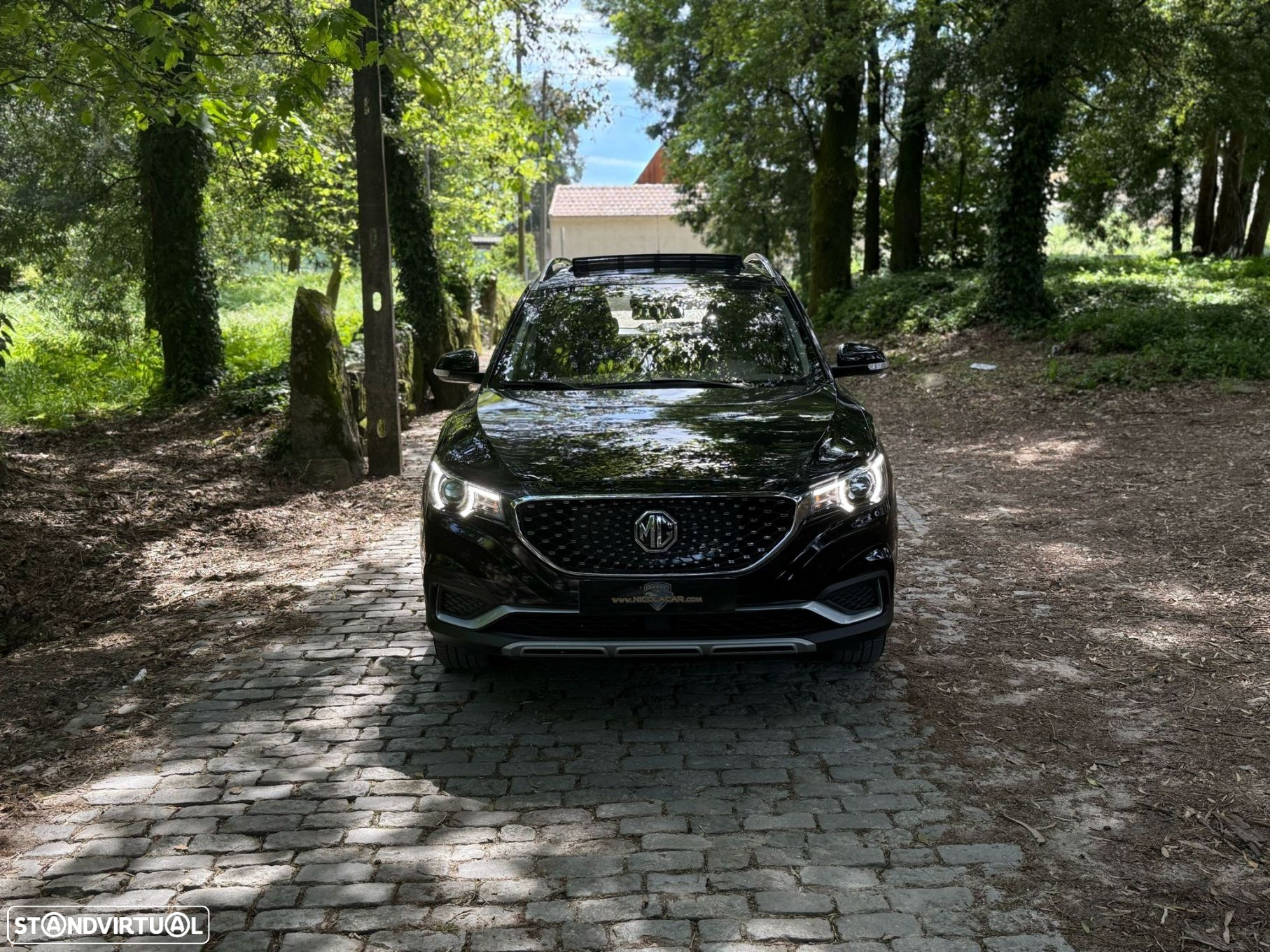 MG ZS EV 44.5 kWh Luxury - 3