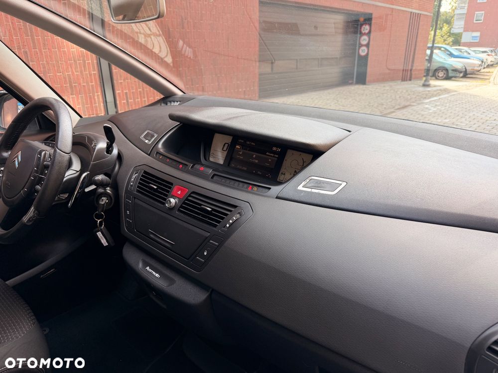 Citroën C4 Picasso - 12