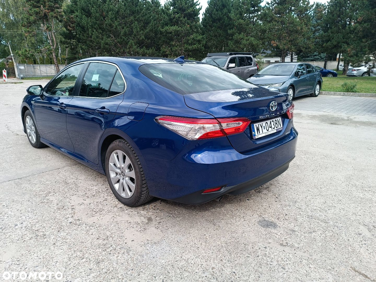Toyota Camry - 5
