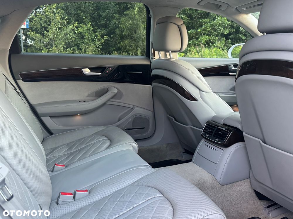 Audi A8 3.0 TFSI L Quattro - 36