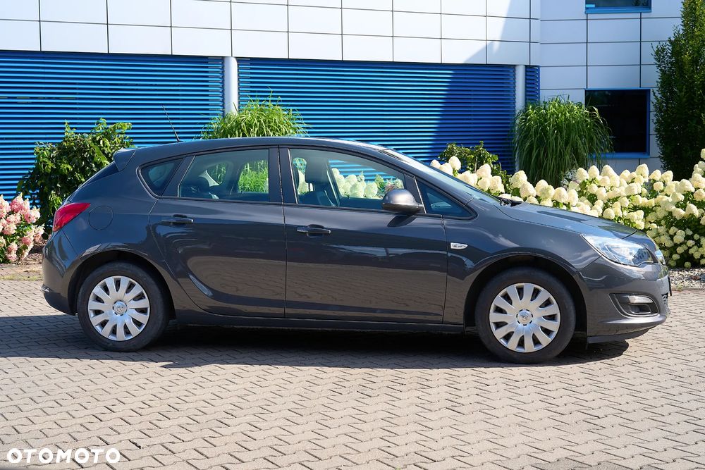 Opel Astra 1.4 Enjoy - 3