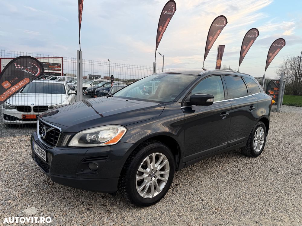 Volvo XC 60 D5 AWD Aut. Momentum - 2