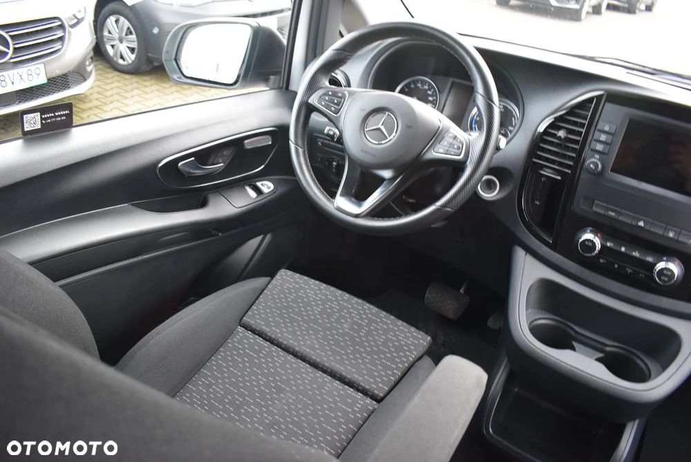 Mercedes-Benz eVito Tourer 129 L2 Pro 447.703 - 23