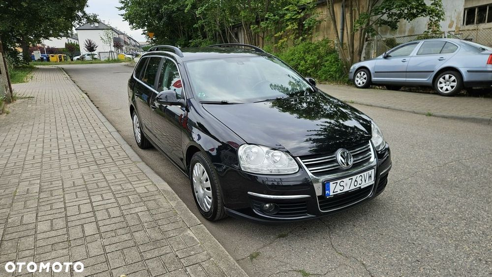 Volkswagen Golf 2.0 TDI DPF Highline - 6