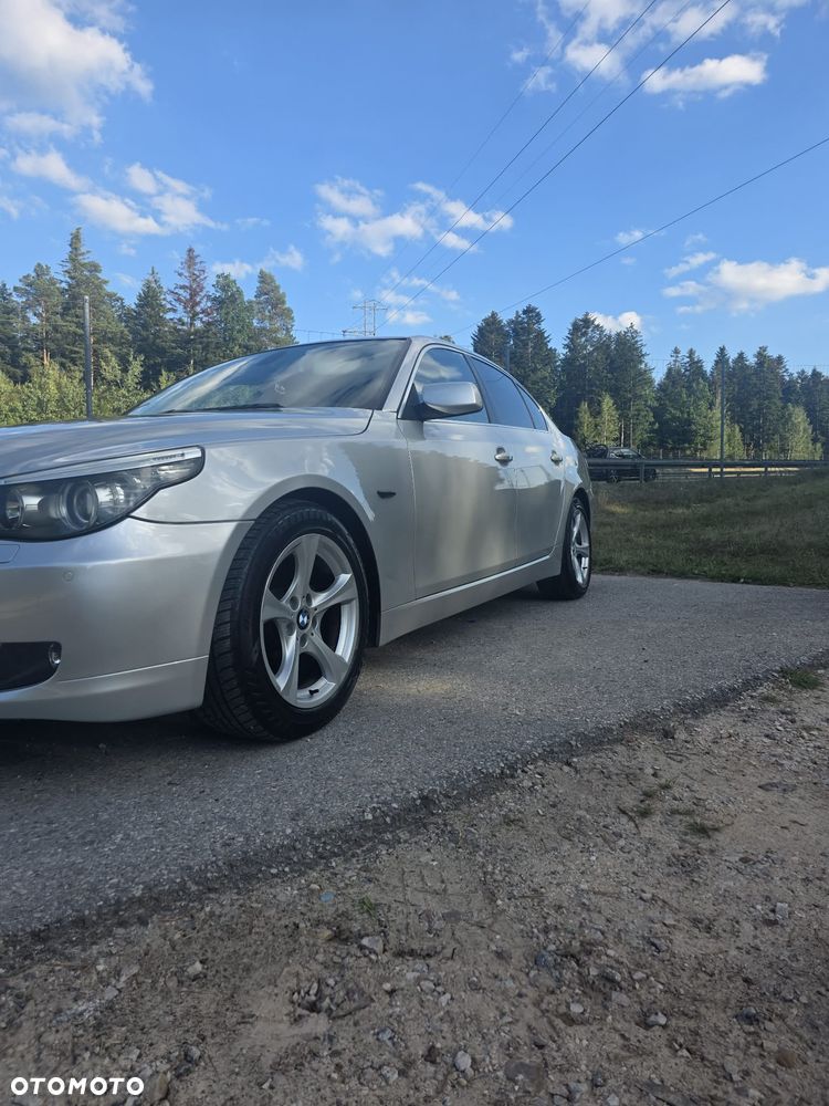 BMW Seria 5 525i - 8