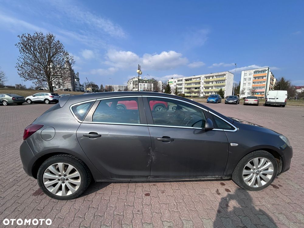 Opel Astra 1.6 Enjoy EasyTronic - 4