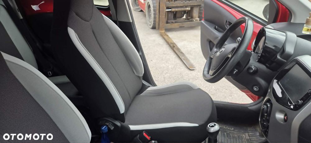 TOYOTA AYGO II 3P0 błotnik prawy tył - 6