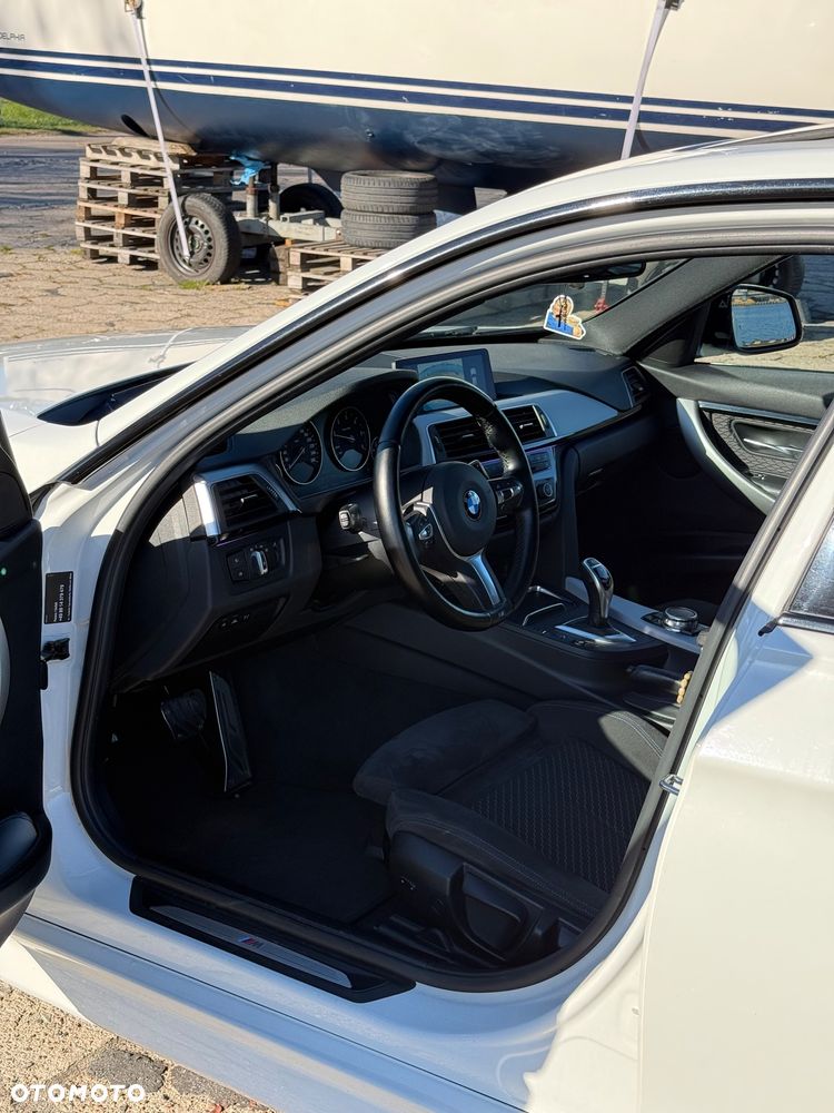 BMW Seria 3 320d Edition M Sport Shadow - 9