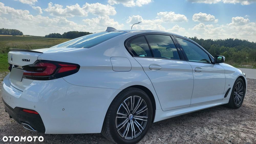 BMW Seria 5 520d mHEV M Sport sport - 9