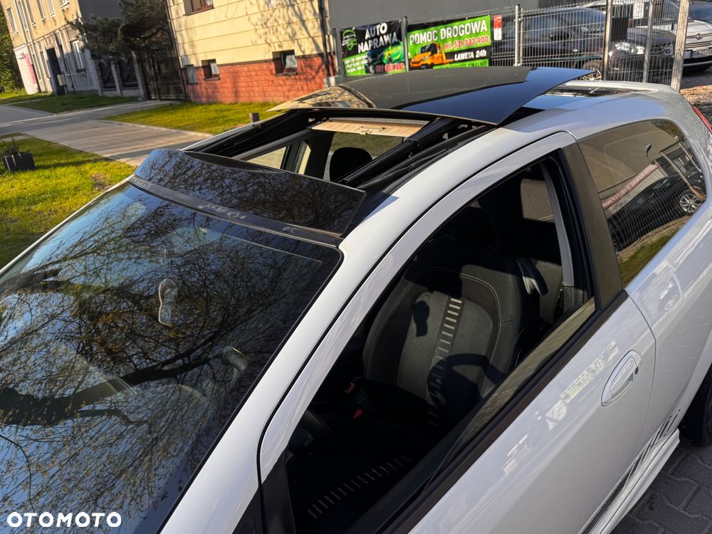 Fiat Grande Punto 1.4 T-Jet 16V Racing - 8