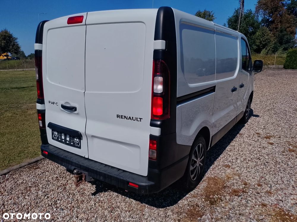 Renault Trafic - 10